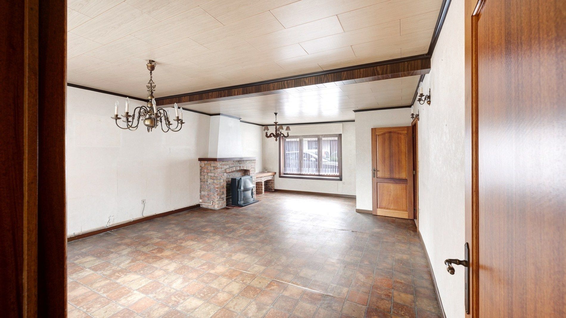 Breed woonhuis met diepe garage te Westkapelle foto 4