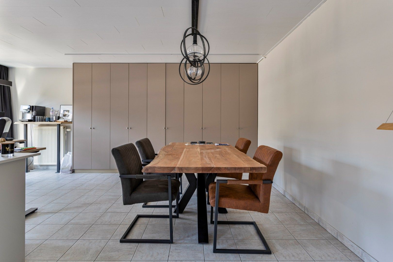 Multifunctionele handelsruimte in Dessel! foto 4