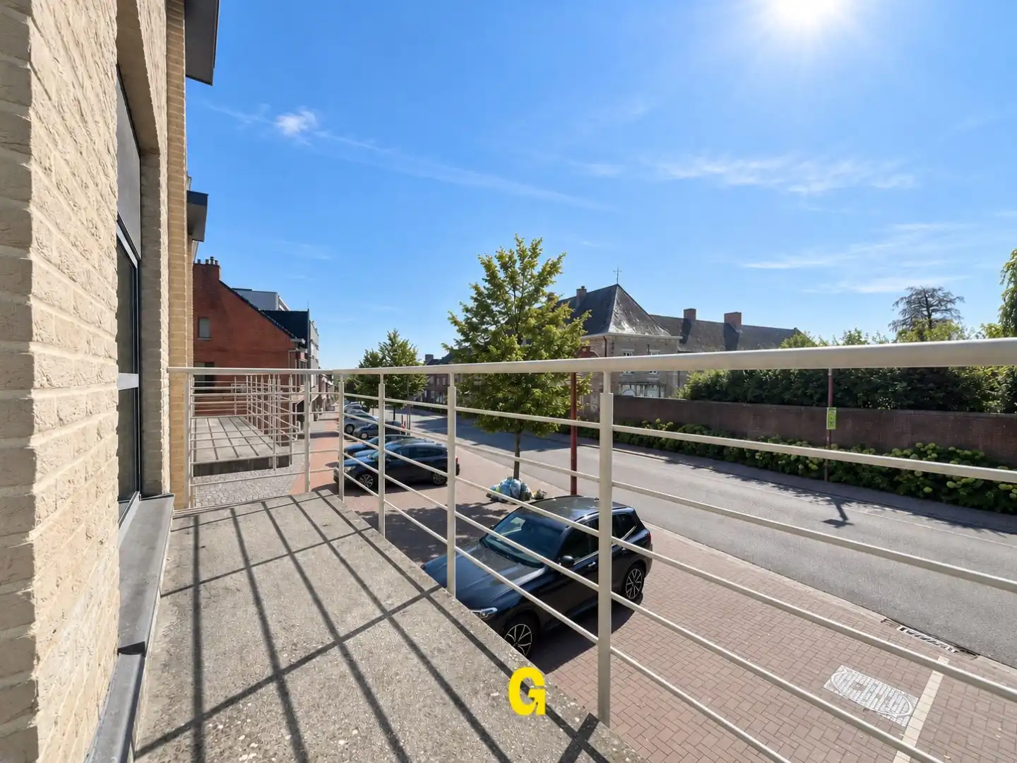 Instapklaar appartement met 1 slaapkamer en prachtig terras in hartje Hoeselt foto 10