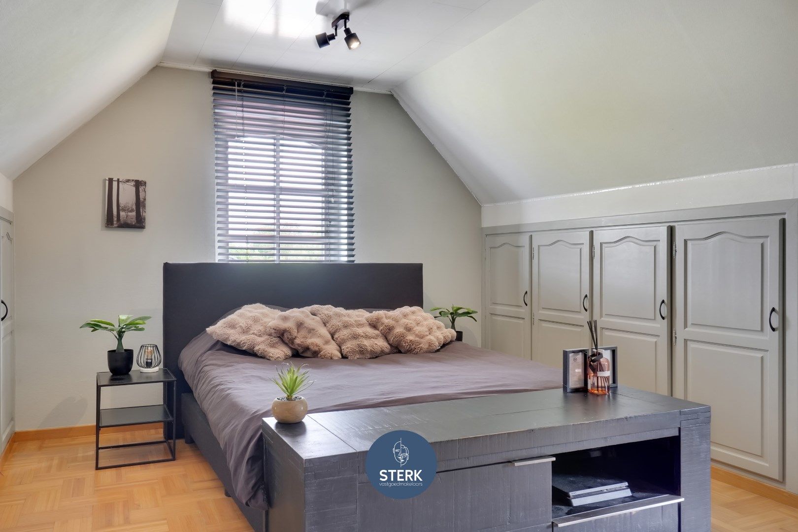 STIJLVOLLE VILLA MET HOOG WOONCOMFORT EN UITZONDERLIJKE TUIN TE REKEM !  foto 23