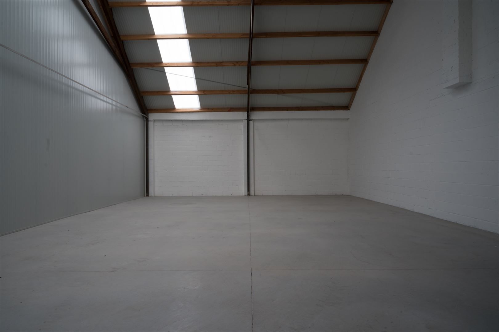 Loods 165m²voor opslag foto 11