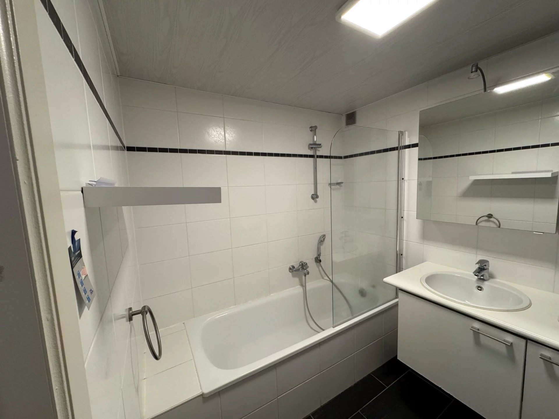 Appartement met twee slaapkamers in centrum van Sint-Truiden foto 9