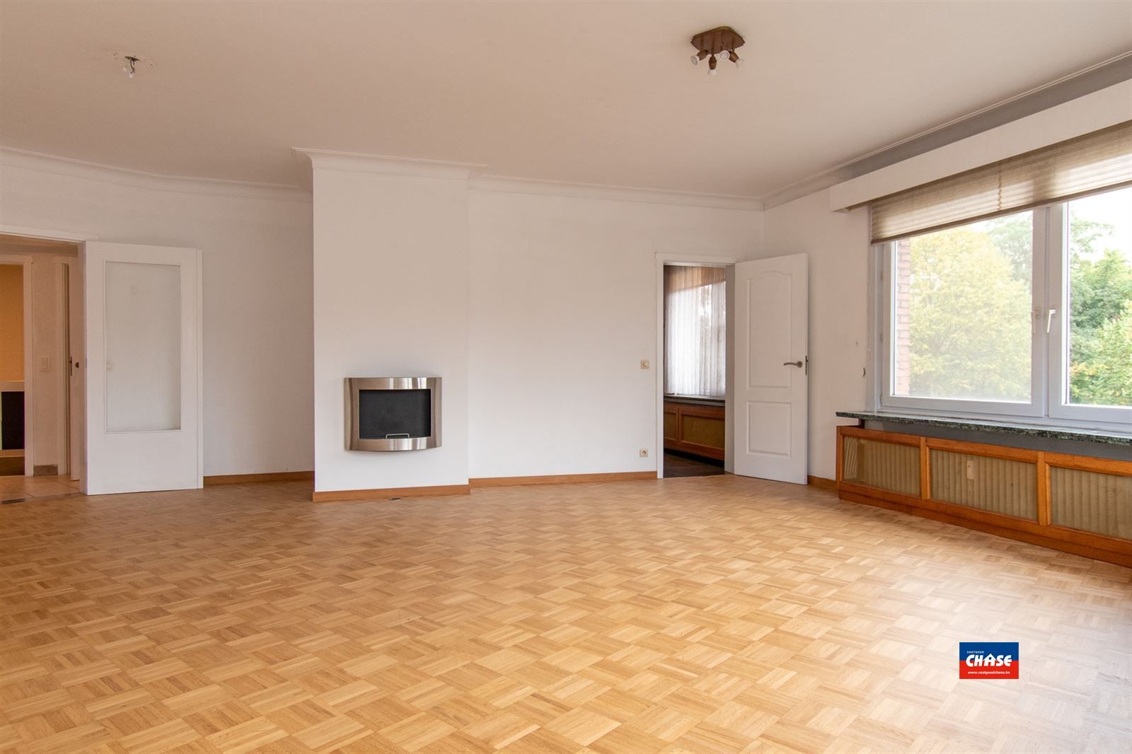 Ruim appartement met twee slaapkamers foto 2