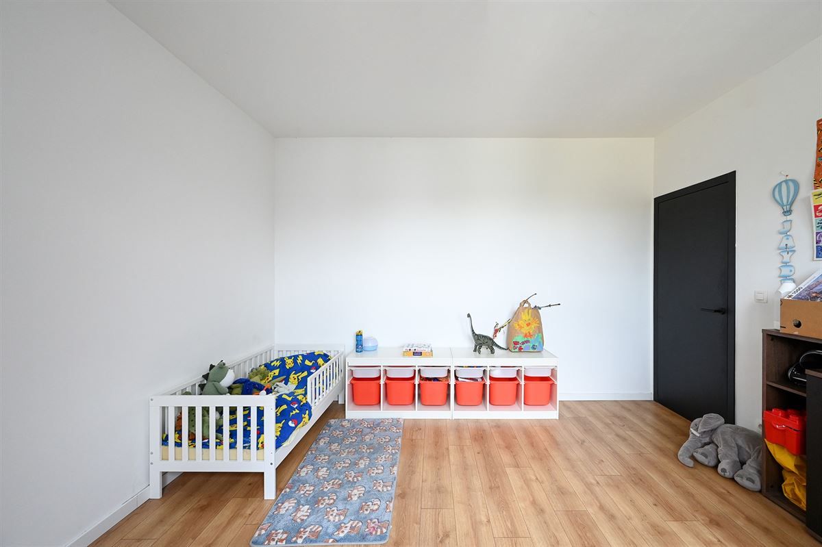 Lichte woning met diepe tuin foto 17