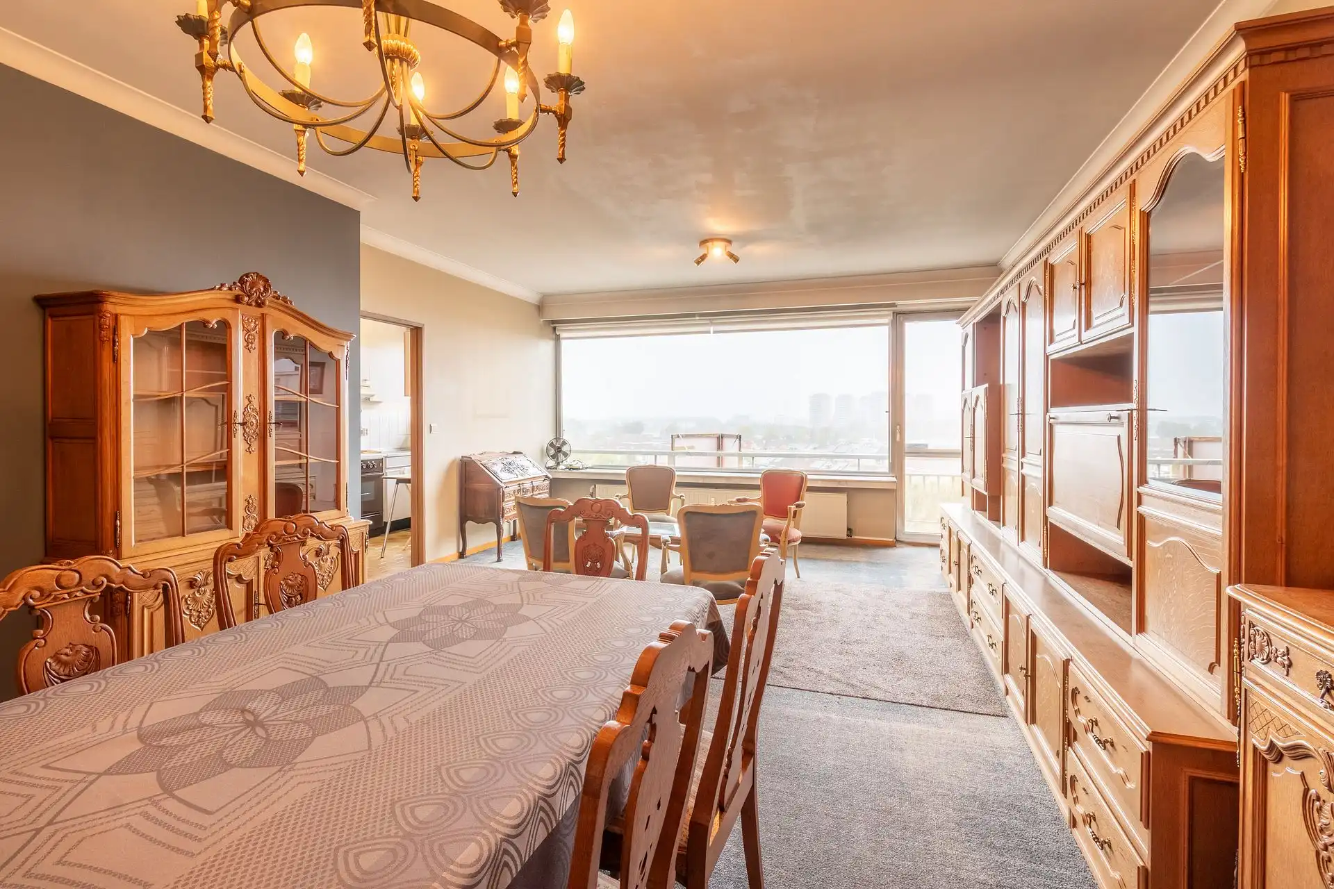 Lichtrijk 2 slaapkamerappartement met prachtig uitzicht foto 2