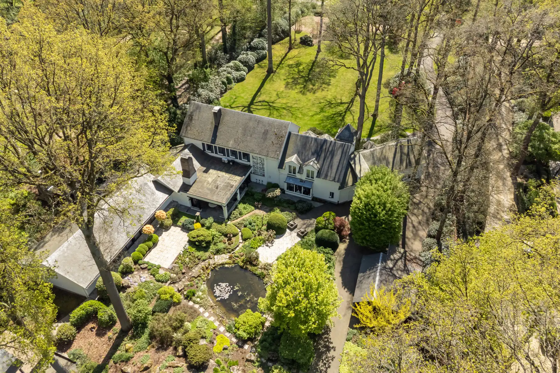 KASTEELVILLA MET BINNENZWEMBAD OP 7.233M² foto 20
