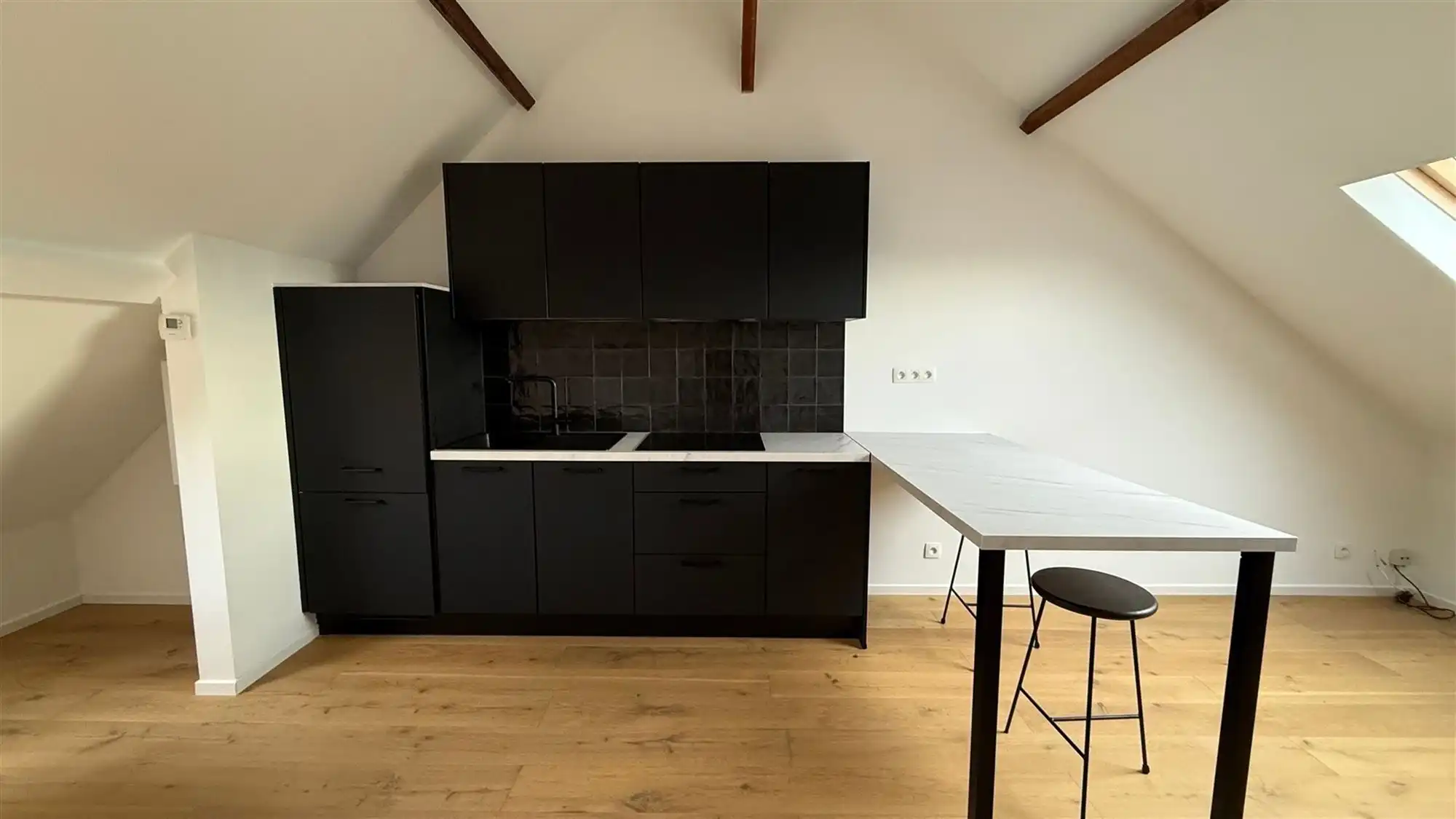 Gerenoveerde studio op toplocatie foto 7