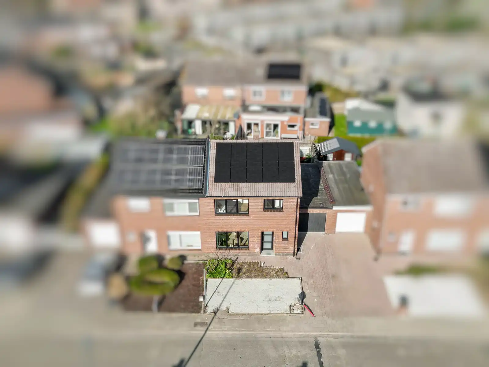 Gunstig gelegen,  compleet gerenoveerde woning te Londerzeel foto 2