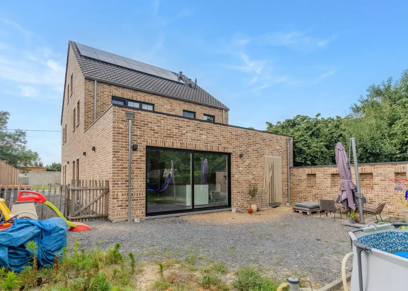 Ruime woning  op een perceel van 7a62ca met 5 slaapkamers en 2 badkamers in Stokkem foto 48
