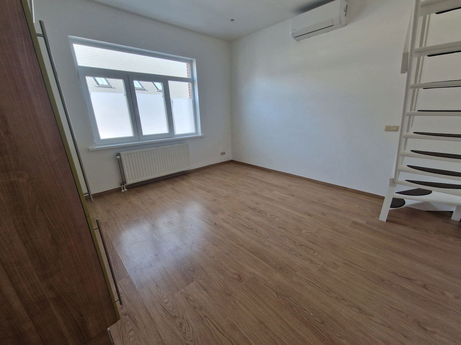 Appartement te huur foto 3