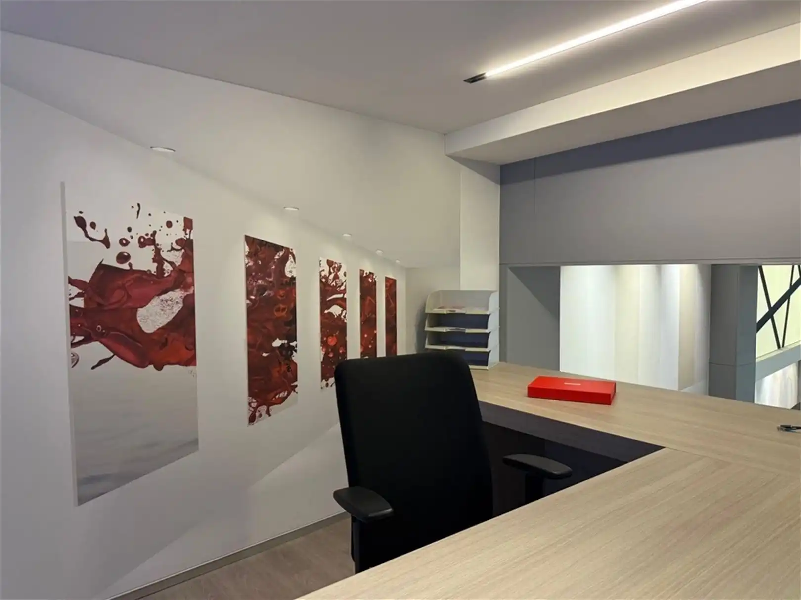 Bedrijfsgebouw te Roeselare foto 9