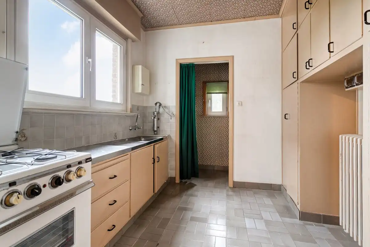 Unieke woning met atelier aan de Leie te koop in Harelbeke foto 4