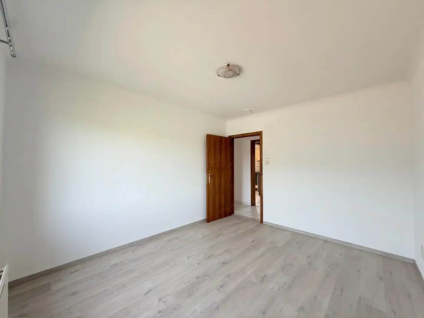 Appartement met drie slaapkamers in Opvelp foto 9