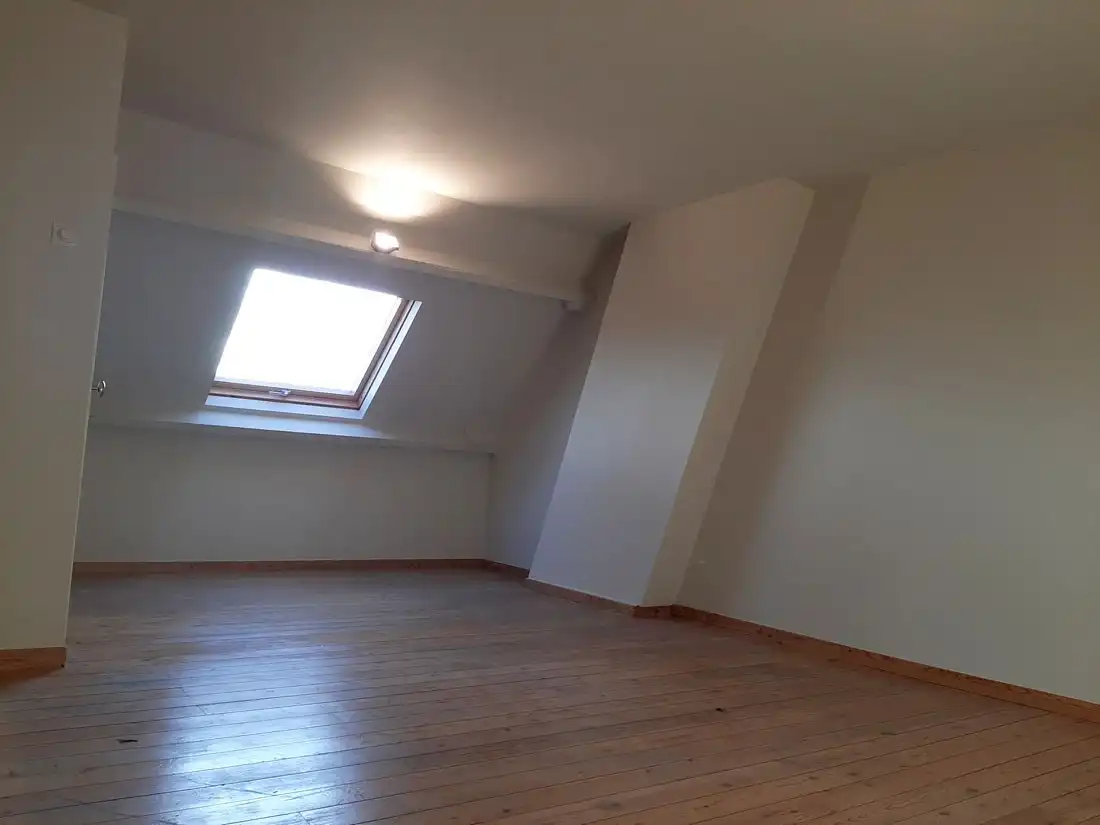 Ruim 2 slaapkamer appartement te Hasselt foto 13