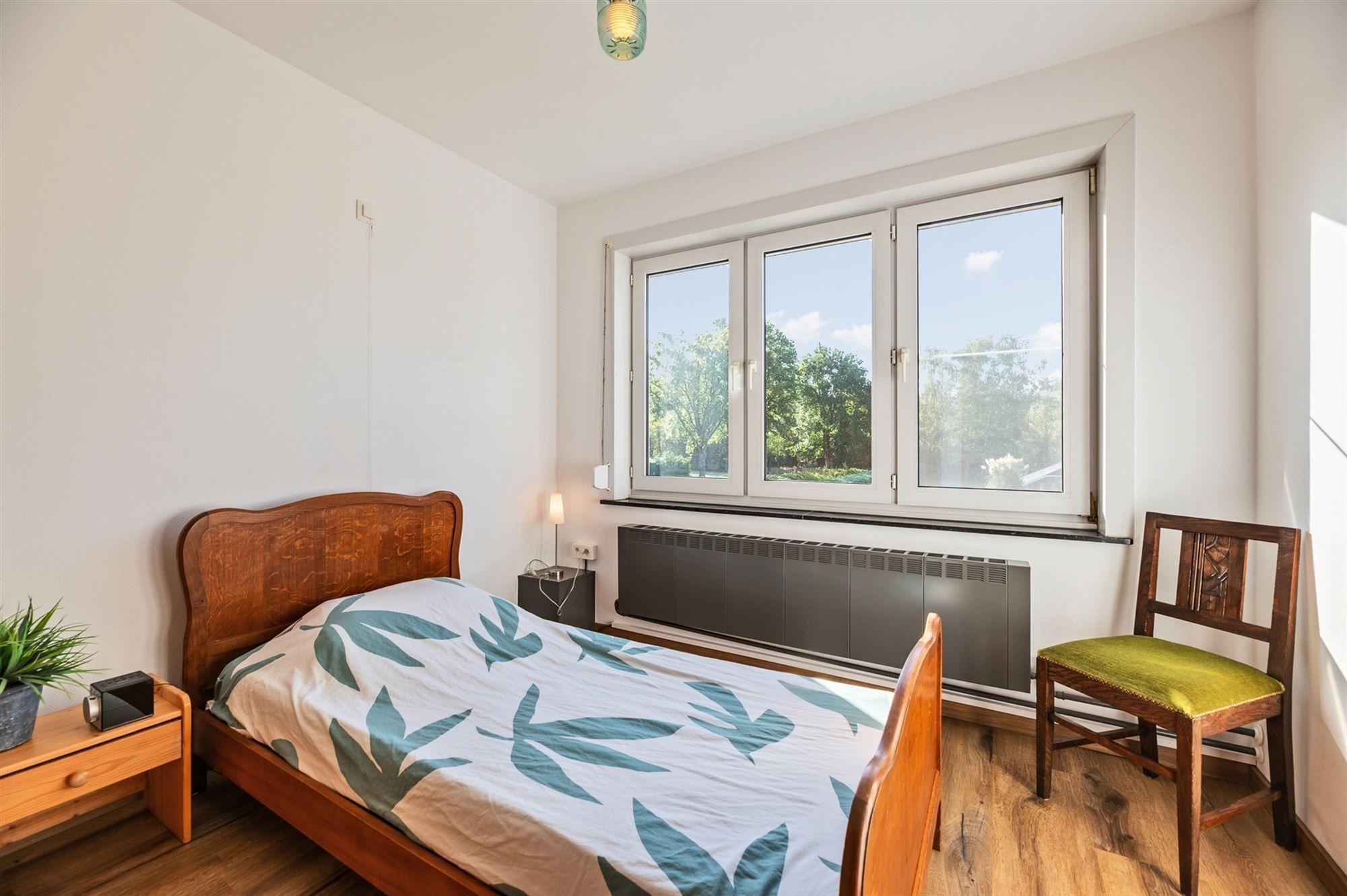 GERENOVEERDE INSTAPKLARE WONING OP 1726M2 TEGEN NATUURGEBIED! foto 19