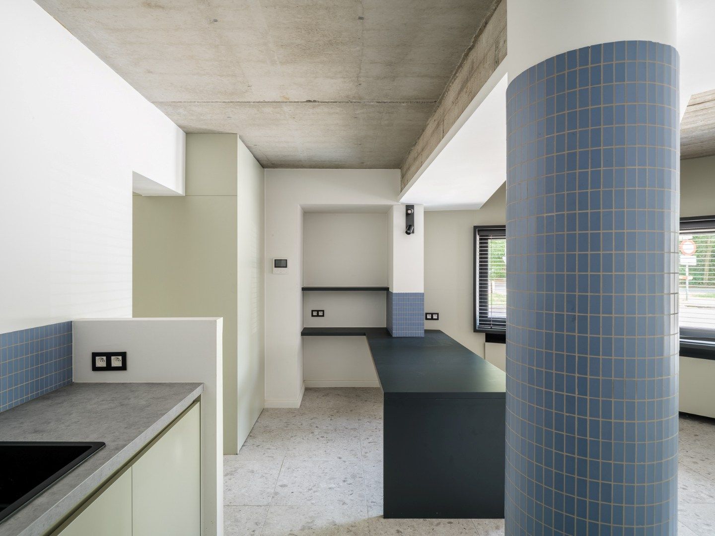 Exclusief hoekappartement met zicht op het Citadelpark foto {{pictureIndex}}