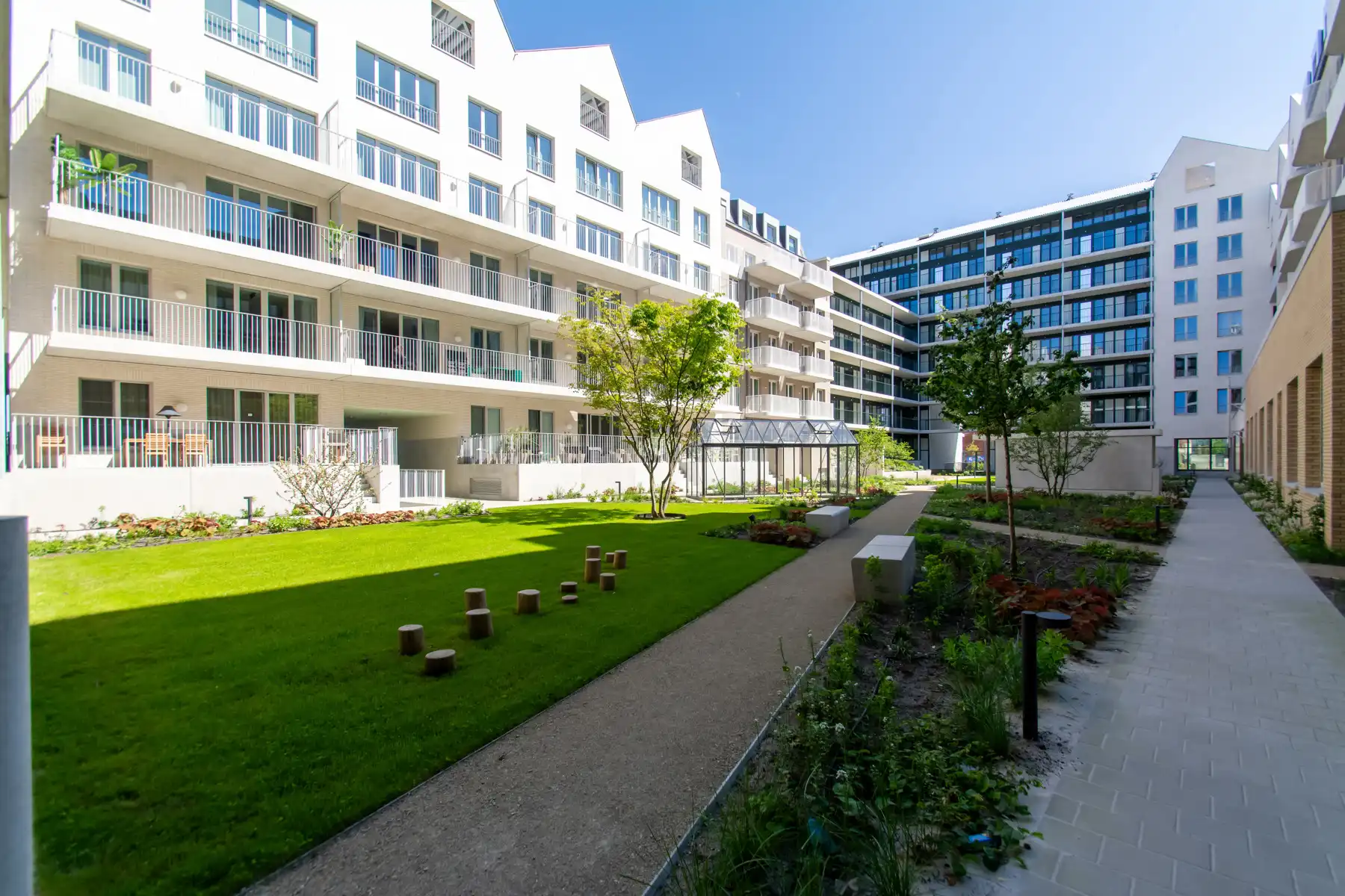 Prachtig gemeubeld 1- kamer appartement met mooi terras foto 15