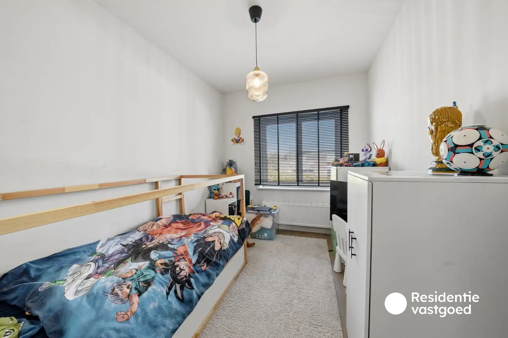 Instapklare woning met dubbele garage, 3 kamers en zongerichte buitenruimtes foto 20