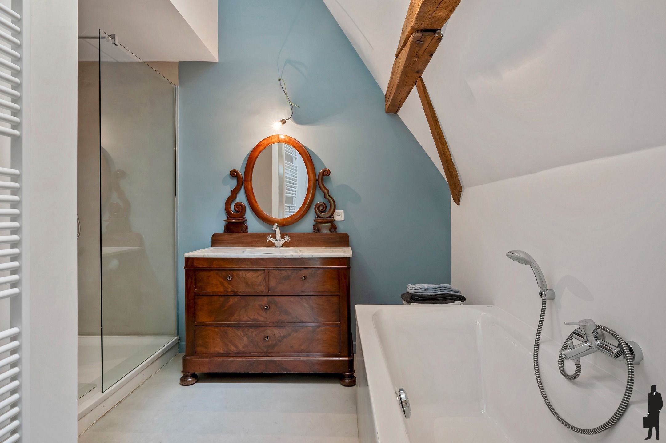 Uitzonderlijk kasteelhoeve in het park van Kasteel Wissekerke. foto 51