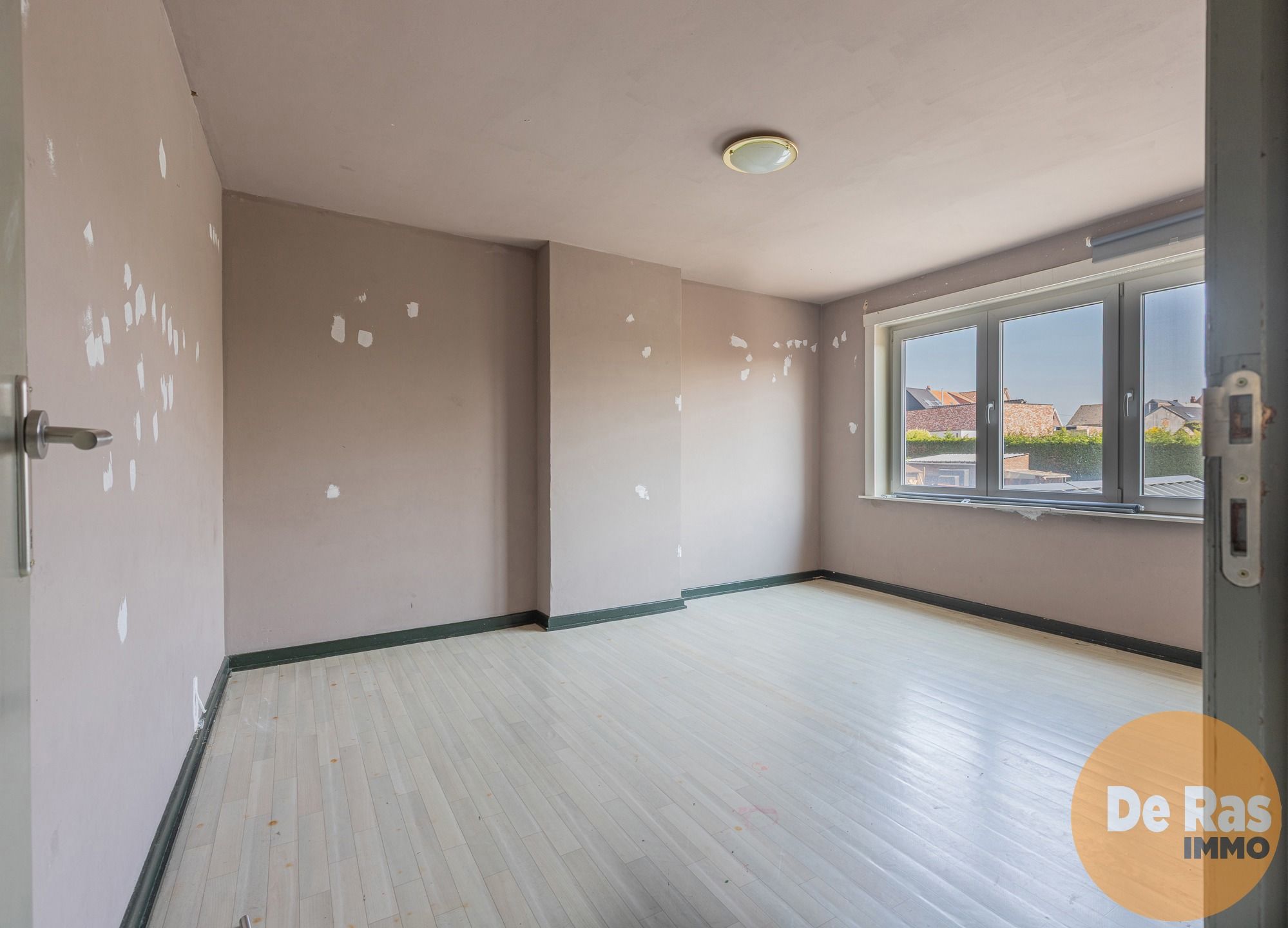 SINT-LIEVENS-HOUTEM - Renovatiewoning nabij dorpscentrum foto 11