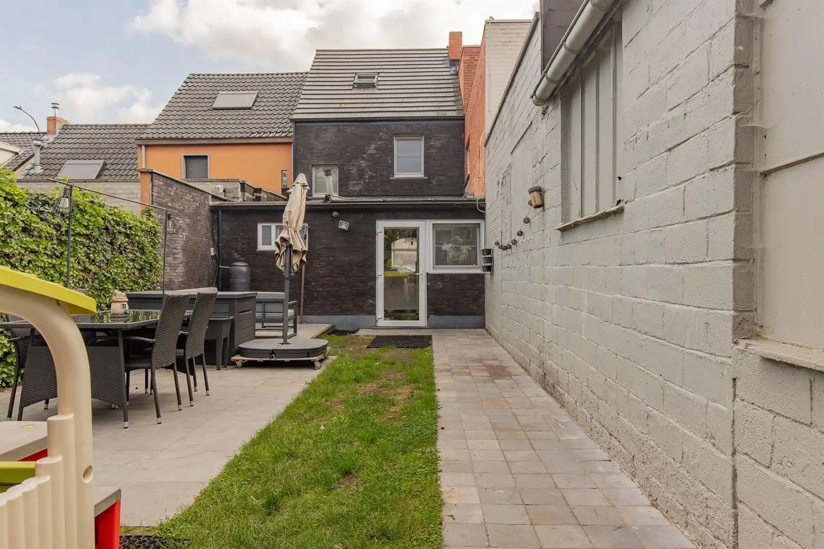 Instapklare starterswoning met tuin en 3 slaapkamers in Appels bij Dendermonde foto 24