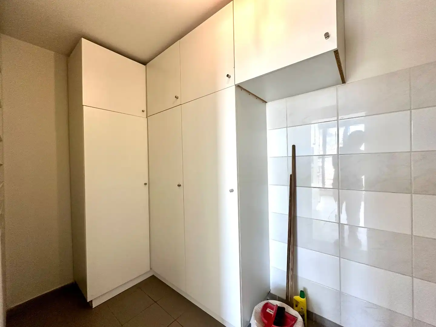 Ruim duplex appartement met 3 slaapkamers in hartje Bilzen-Hoeselt foto 11