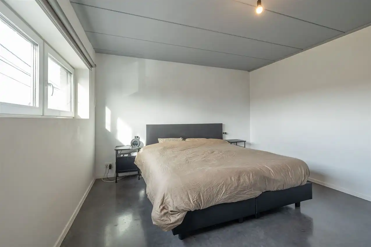 Energiezuinige gezinswoning met 4slk en omheinde tuin foto 26