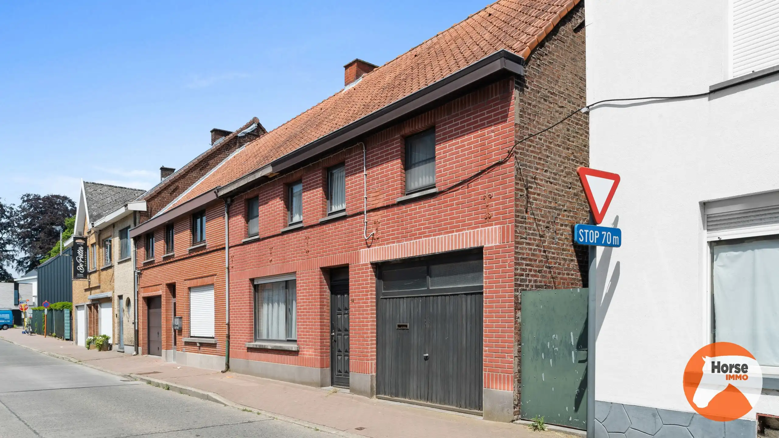 ZOTTEGEM - Te renoveren woning op ruim perceel van ca 45a foto 5