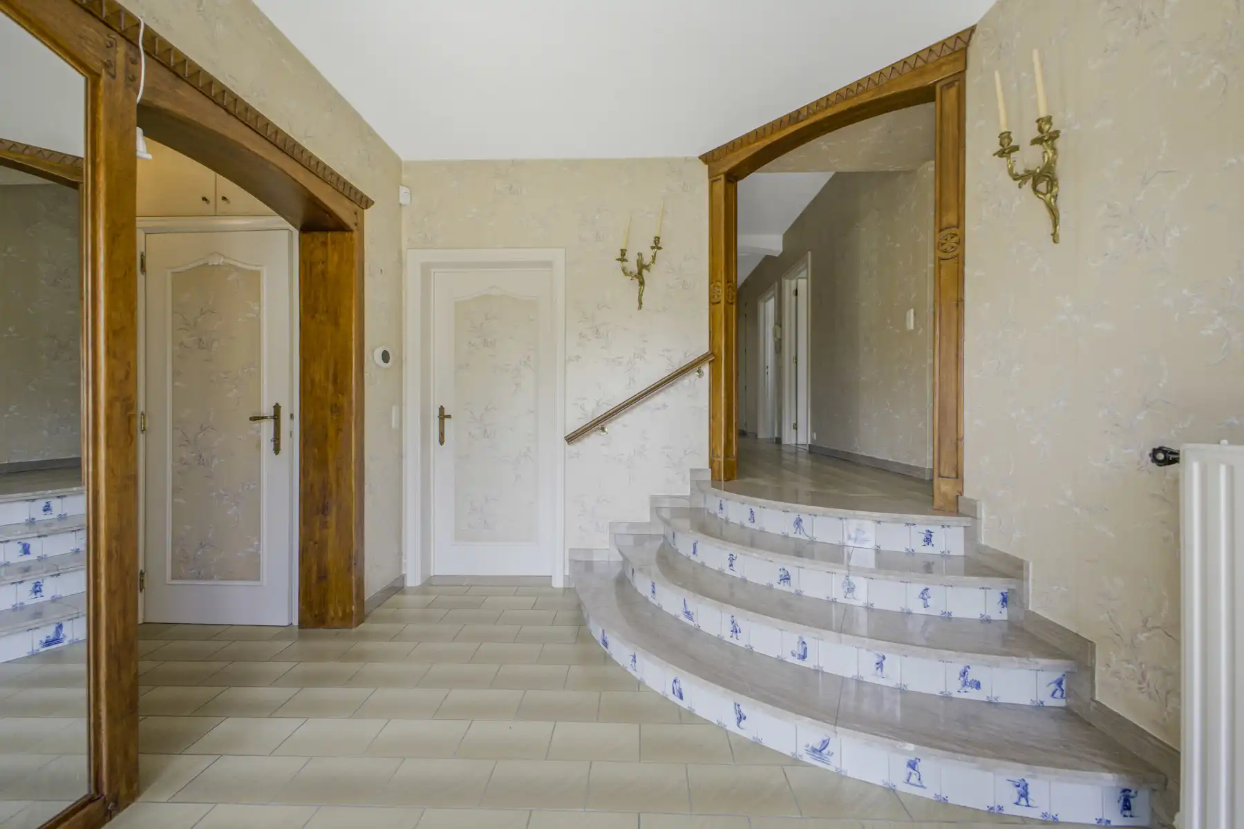 Uiterst residentieel gelegen villa met 3 slaapkamers foto 6