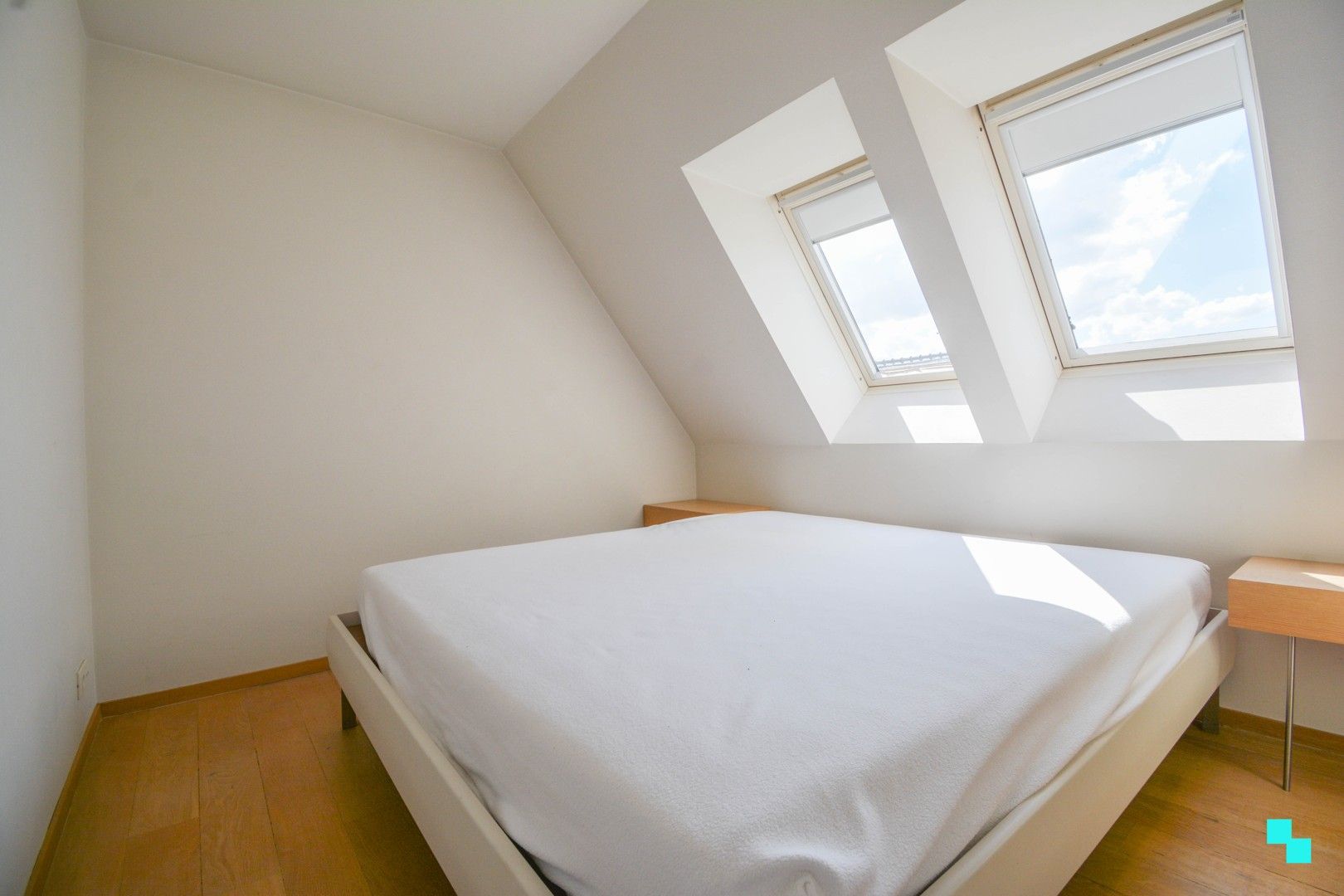 UItzonderlijk ruim appartement aan het water te Roeselare! foto 25