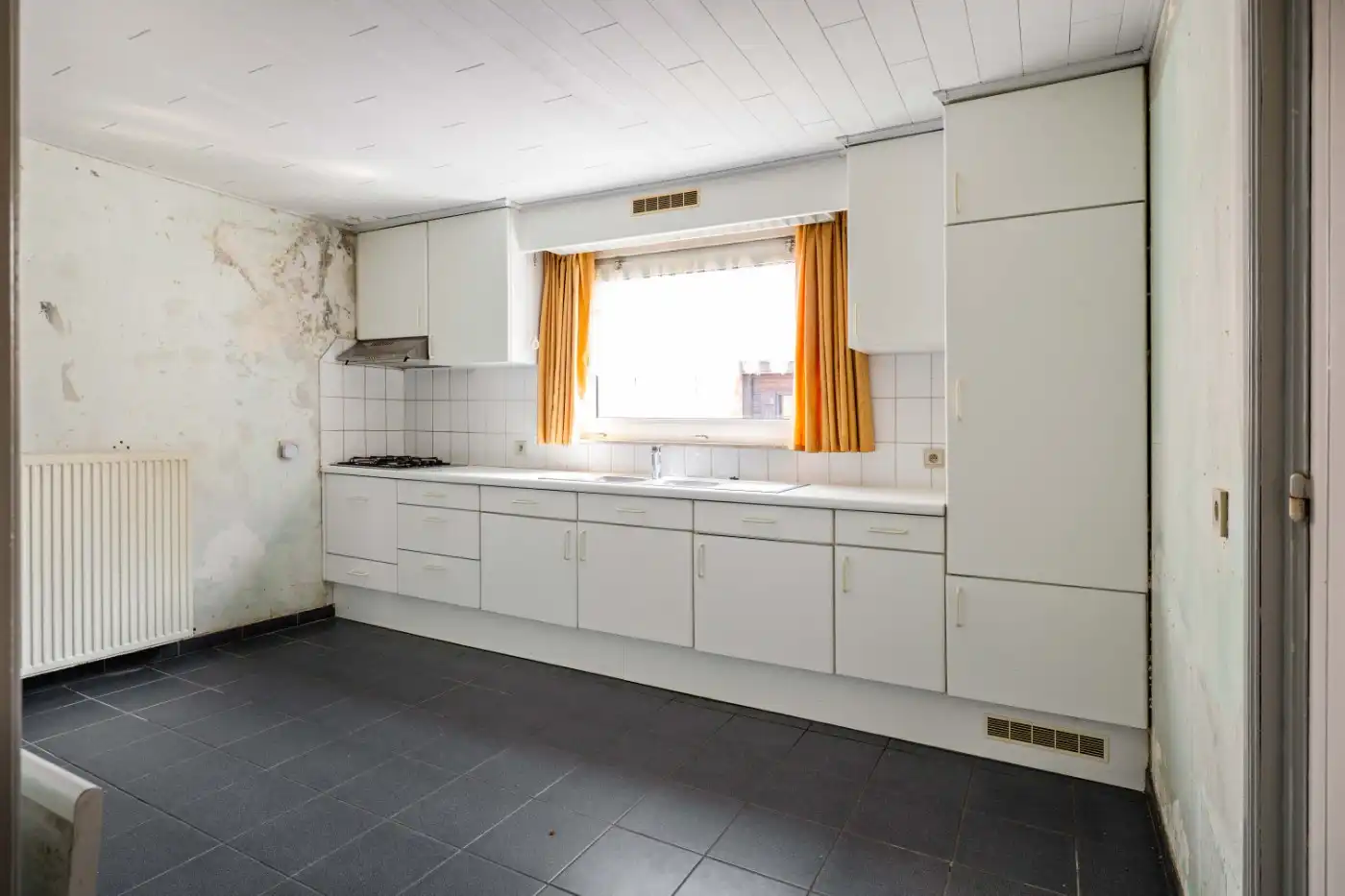 Centraal gelegen woning met 3 slpk. en stadstuintje foto 9