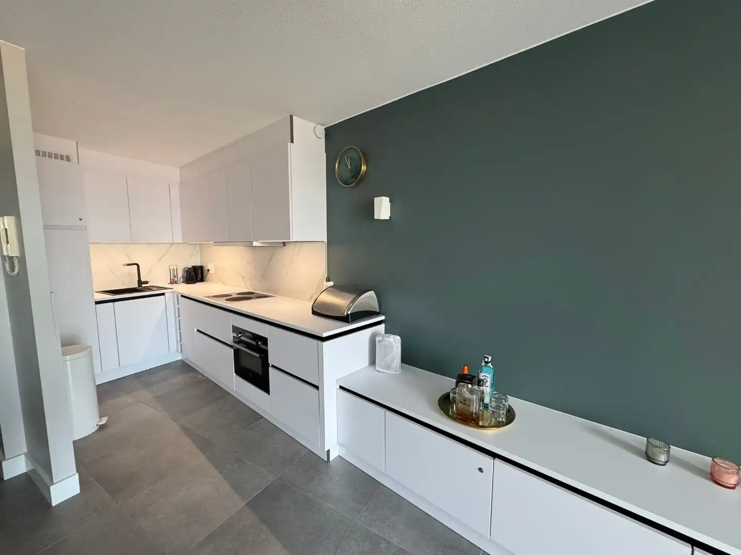 Luxe duplex appartement met terras en frontaal zeezicht foto 6