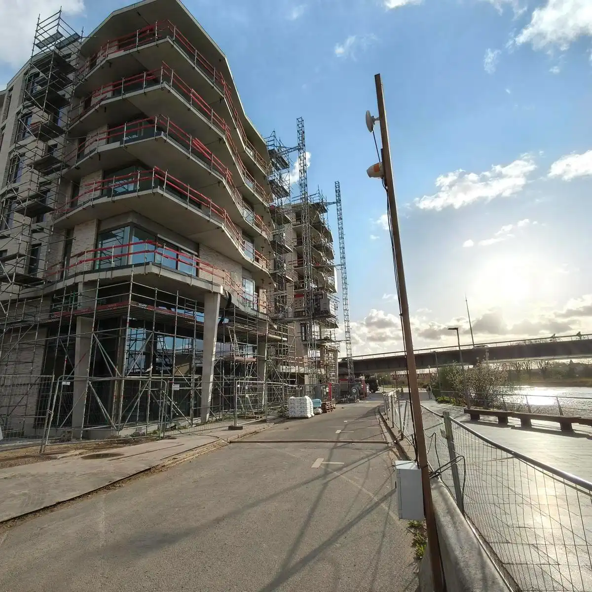 Commerciële nieuwbouwruimtes in prestigieus project !! foto 6