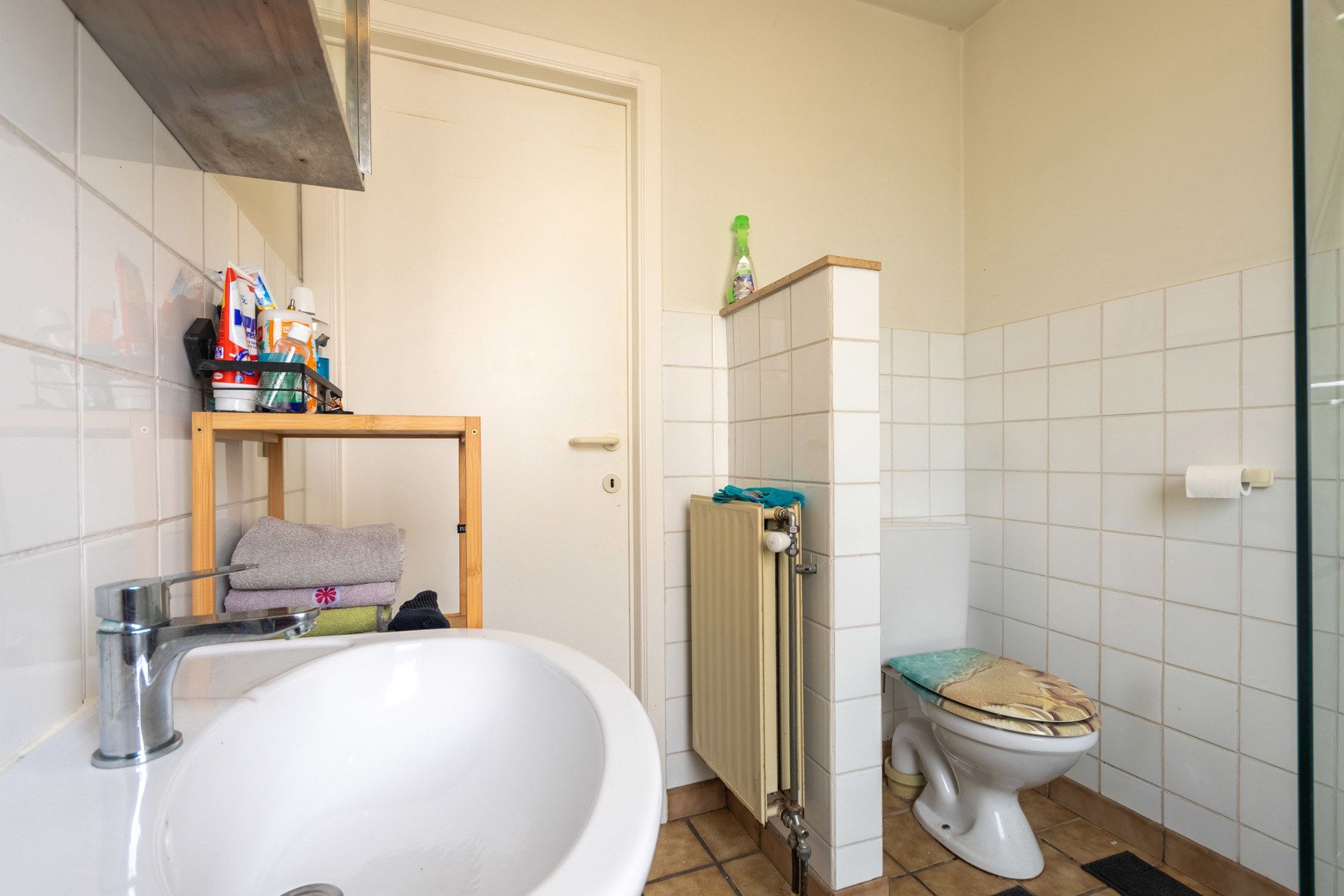 Gunstig gelegen woning ingedeeld in 2 appartementen foto 13