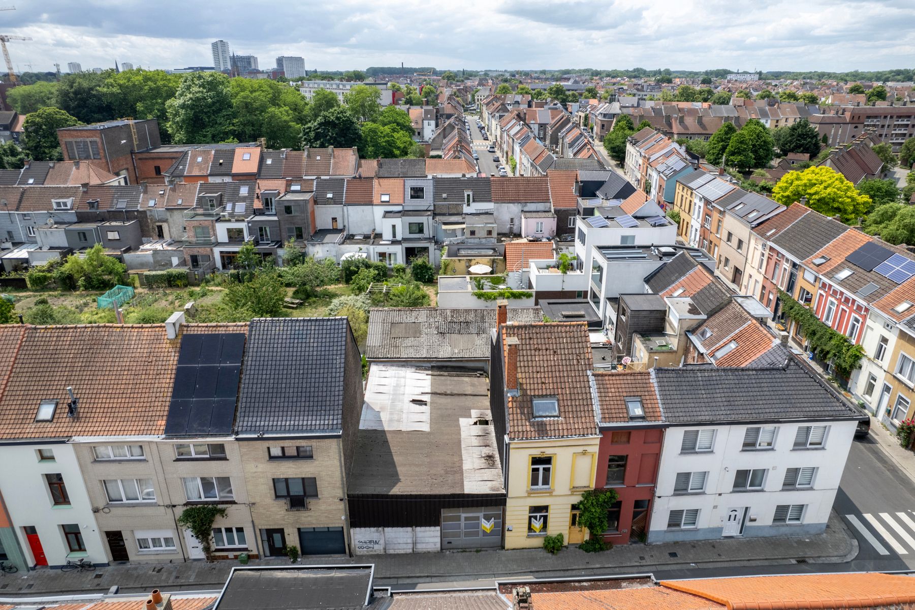 Charmante stadswoning met loods foto 32
