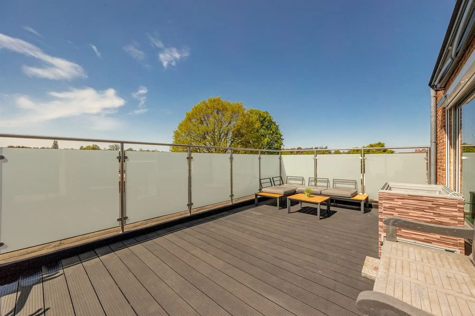 Bijzonder ruim duplexappartement met zonnig terras foto 23