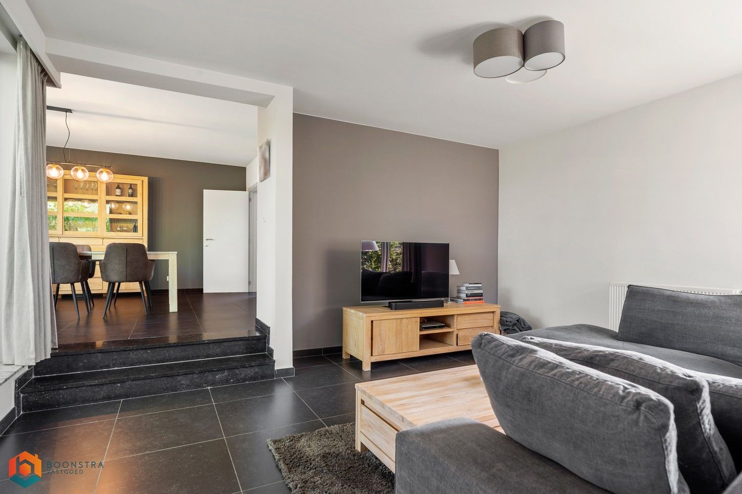 Stijlvolle villa met prachtige tuin, 3 slaapkamers en mogelijkheid tot vrij beroep foto 7