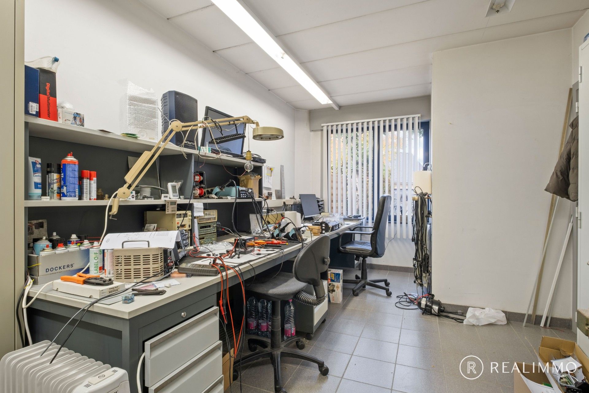 Handelsruimte in centrum Waregem foto 16