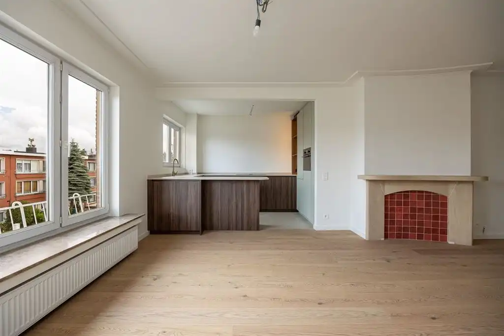 Hoogwaardig gerenoveerd appartement foto 3