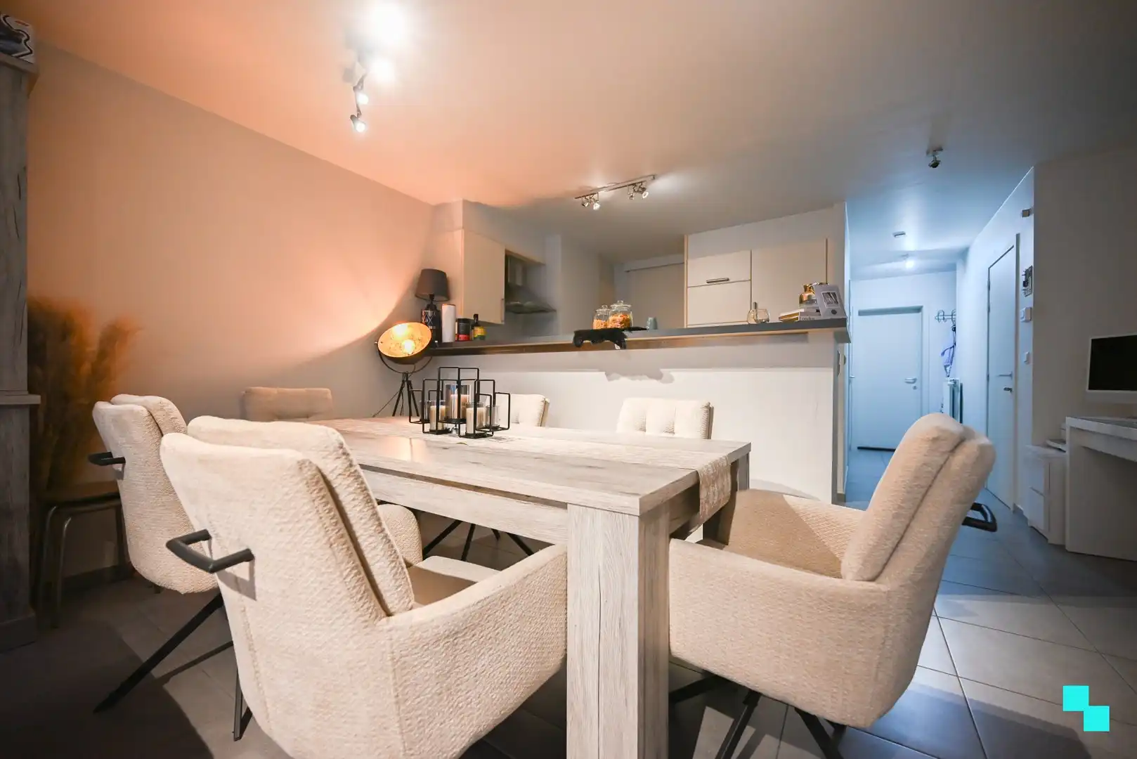 Perfect onderhouden appartement op centrumlocatie te Izegem foto 7