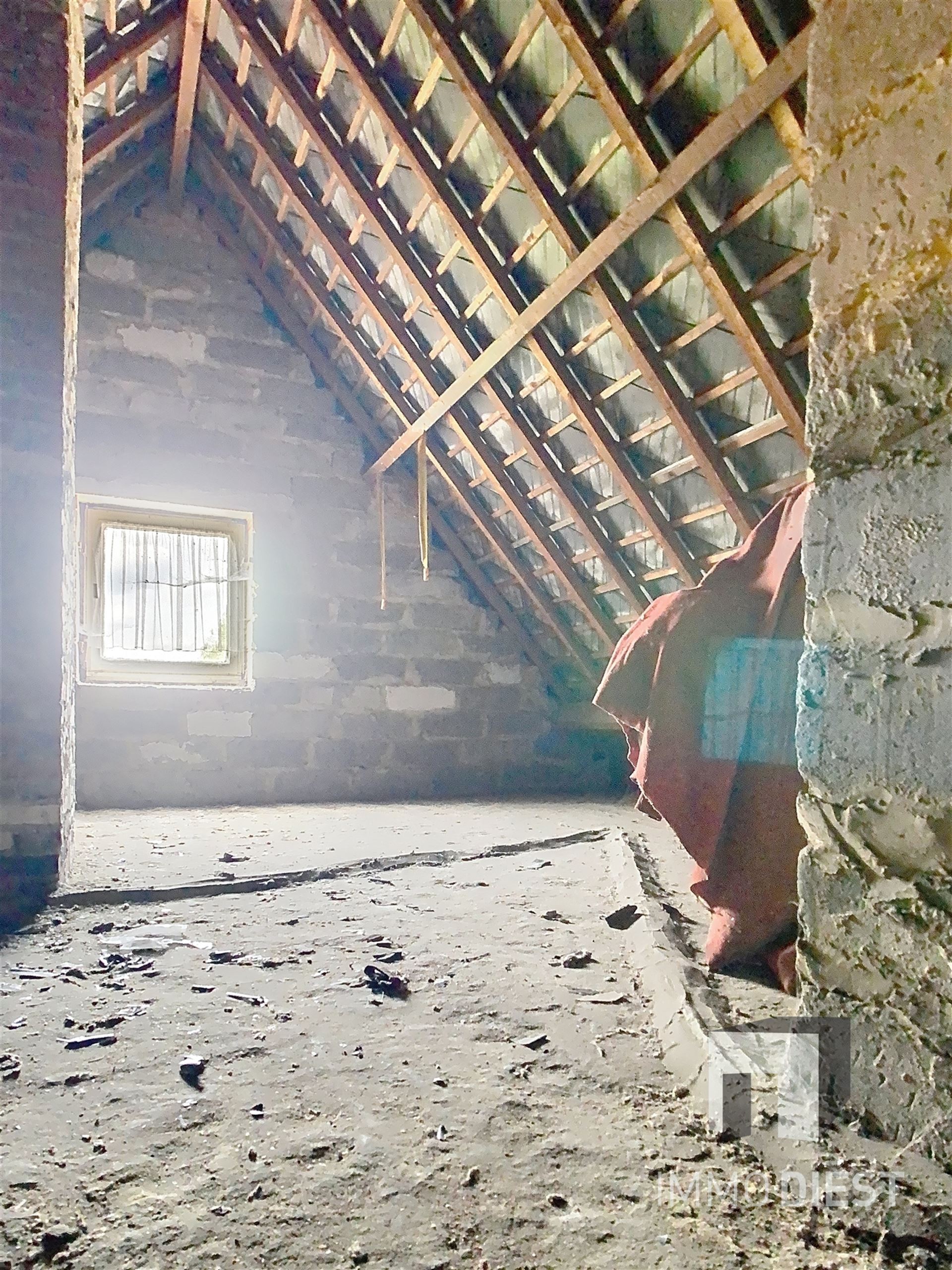 Charmante stevige woning met 3 slaapkamers en mooi tuintje foto 27