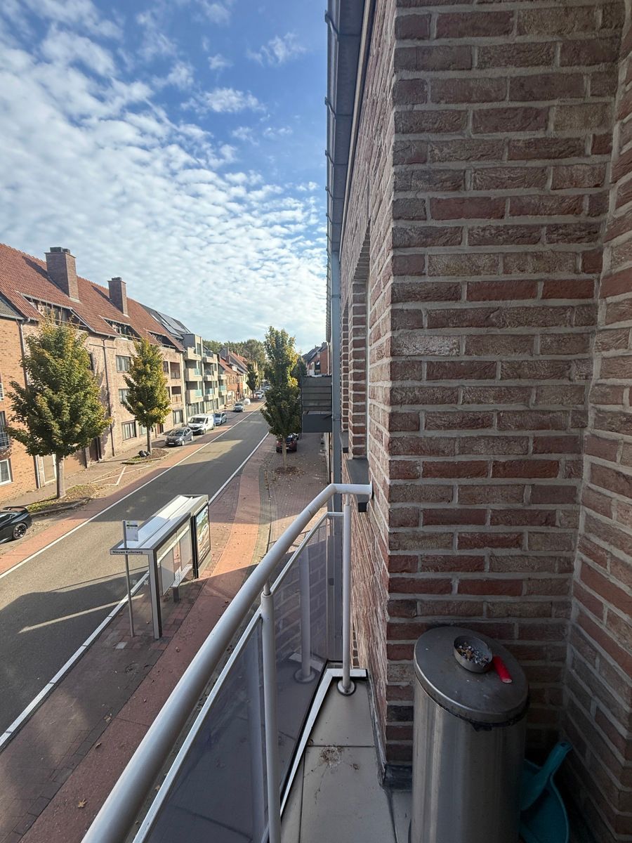 Instapklaar appartement in Genk foto 3