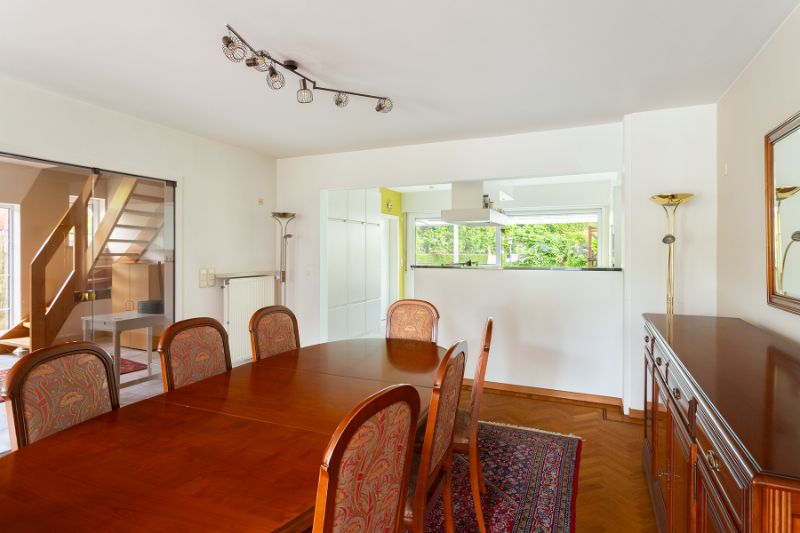 Lumineuze HOB met een zee  van ruimte, mogelijkheid wonen en werken te combineren! foto 11