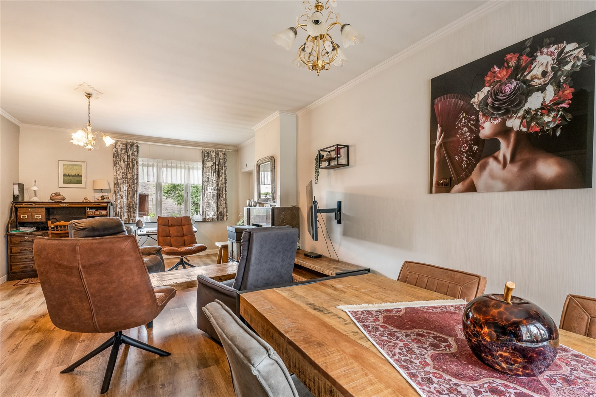 UNIEKE TE RENOVEREN KARAKTERVOLLE LANGGEVELHOEVE MET 2 HUISNUMMERS UITERST RUSTIG GELEGEN TE OOSTHAM foto 6