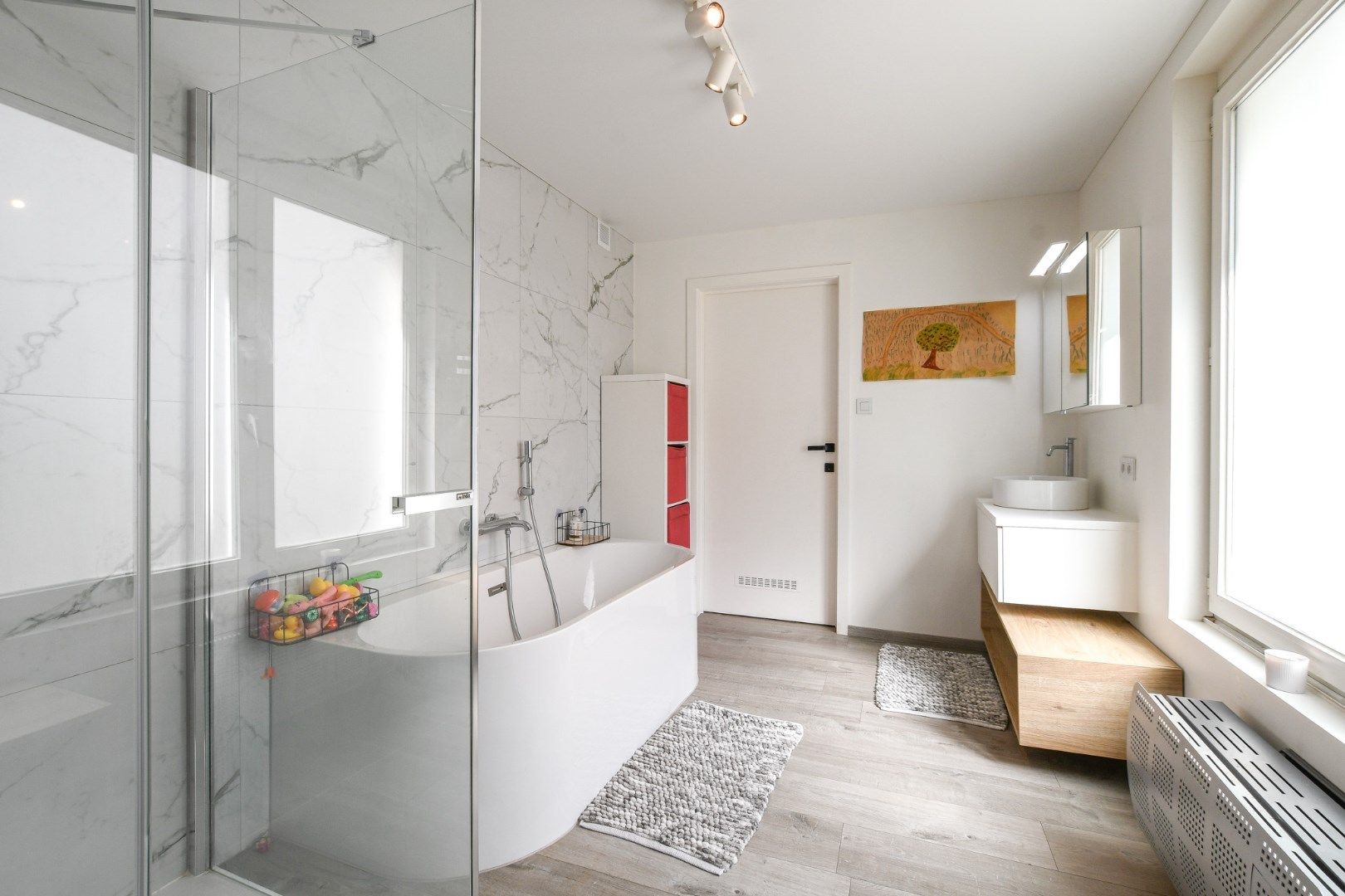 Ruime woning op 50 meter van de zee in Blankenberge foto 12