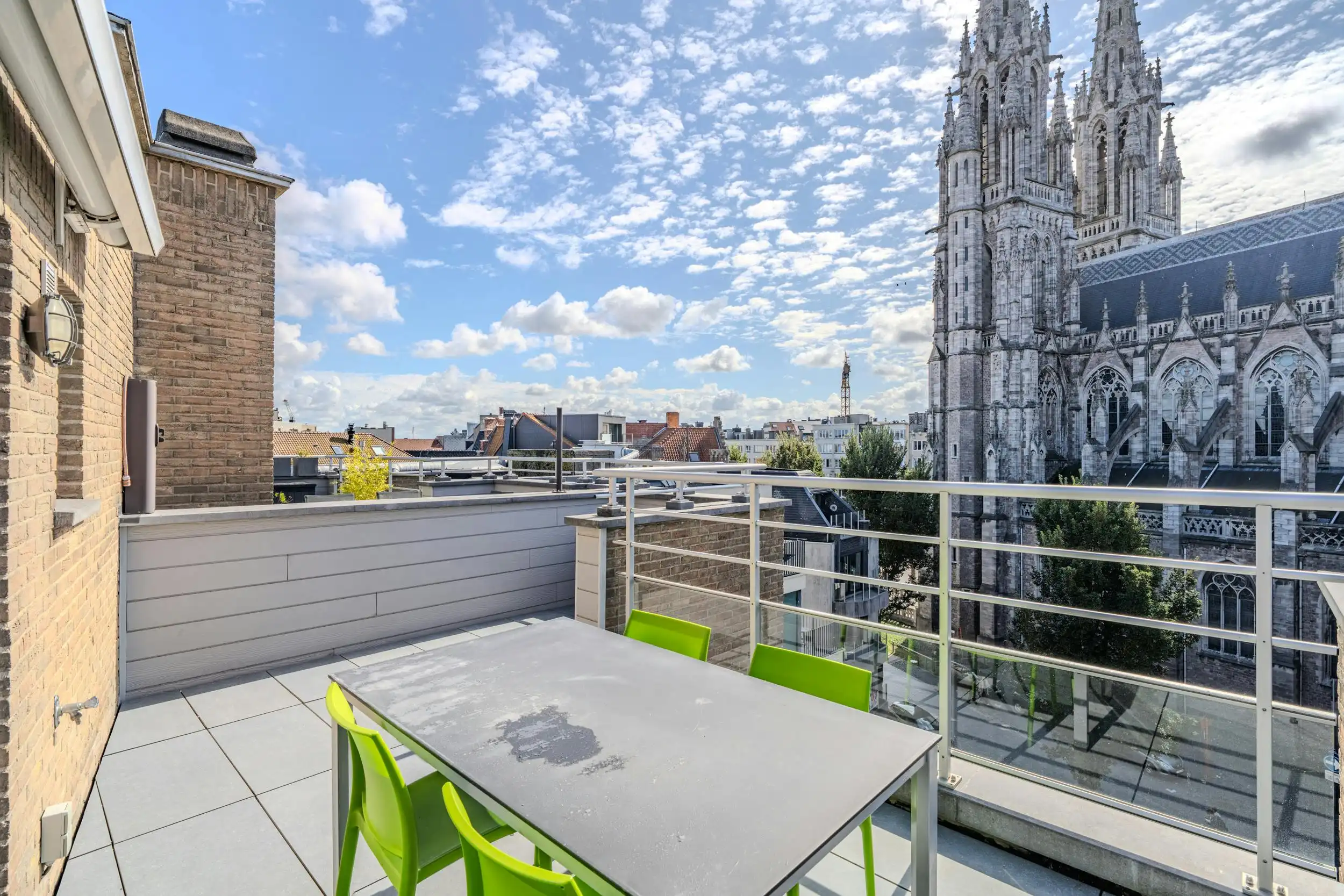Schitterend 1 slaapkamerappartement te Oostende foto 19