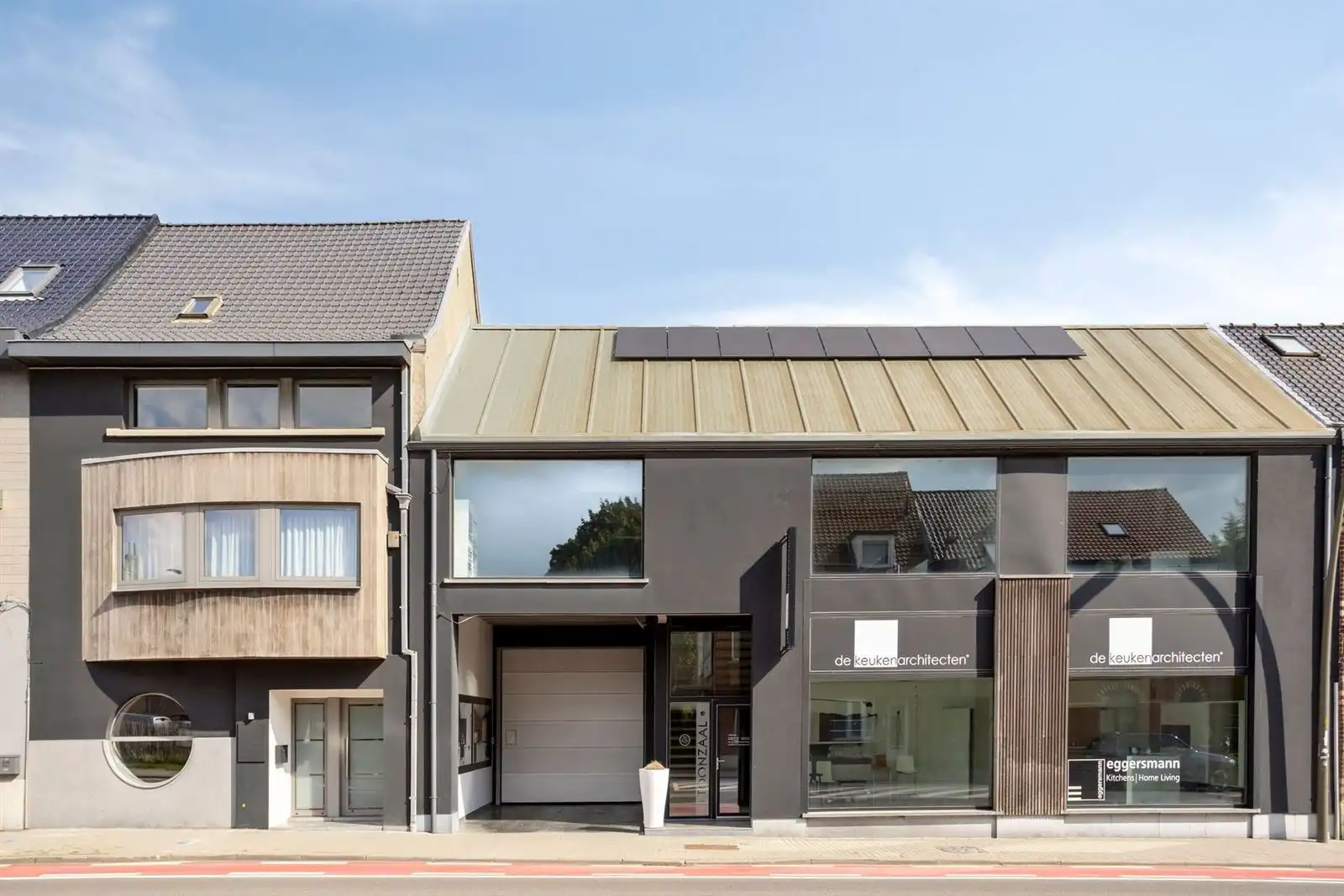 Commerciële ruimte te koop Brusselsesteenweg 204 en 206 - 1500 HALLE