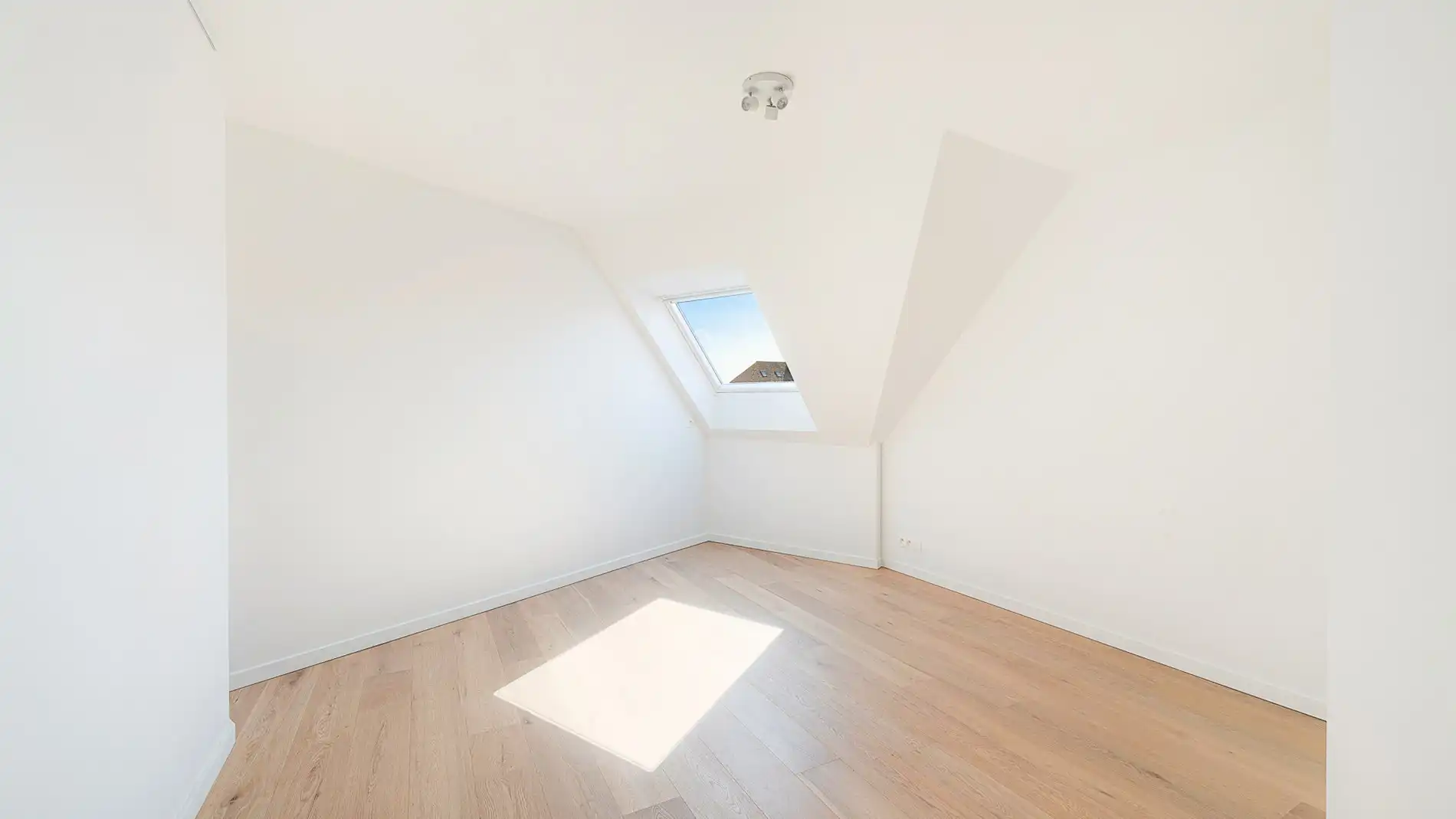 Penthouse met ruim terras te koop in Residentie Meerzicht foto 12