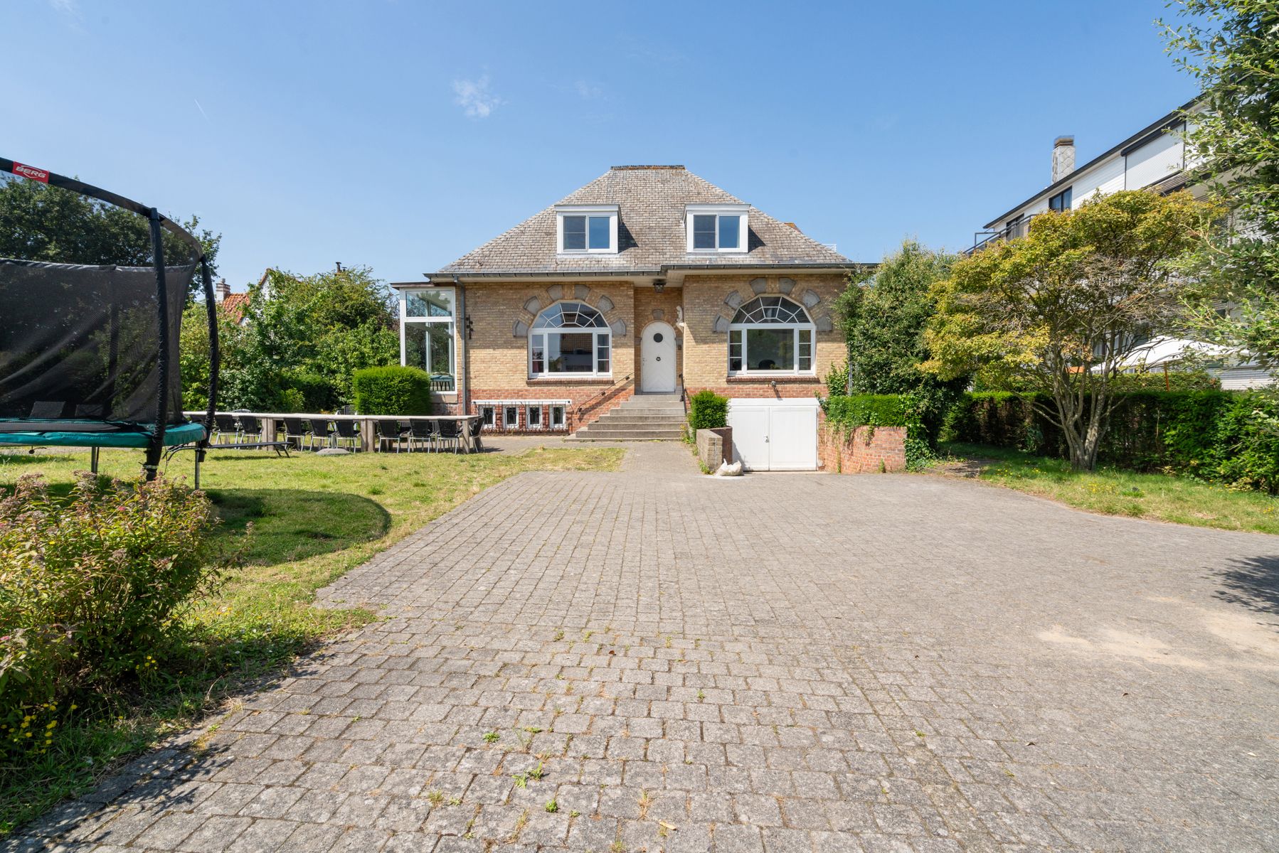 Villa met 8 slaapkamers op 500m van het strand foto 1