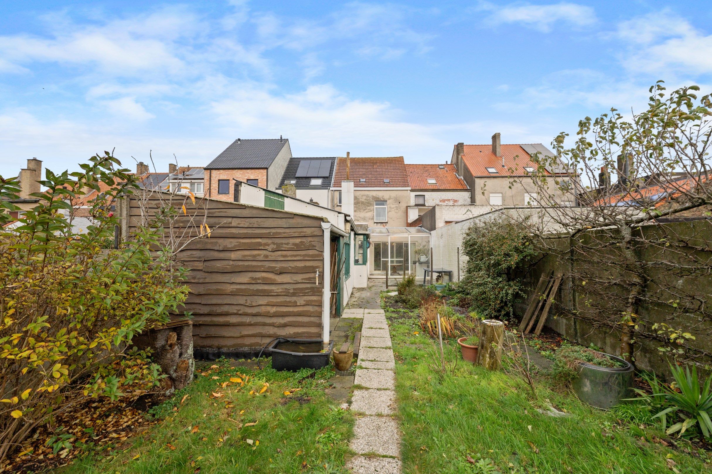 Groot huis met 6 slaapkamers, garage & tuin te Zeebrugge foto 3